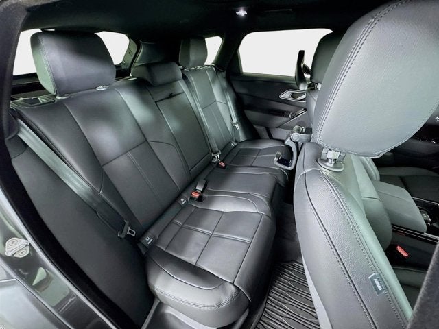 2026 Land Rover Range Rover Velar Dynamic SE