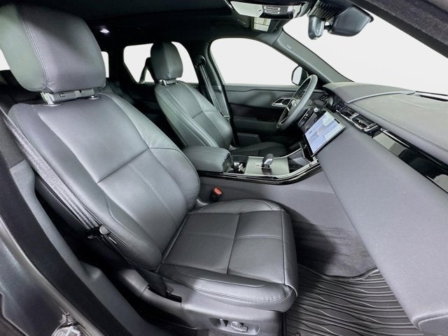 2026 Land Rover Range Rover Velar Dynamic SE