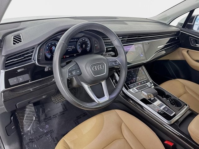 2021 Audi Q7 45 Premium Plus