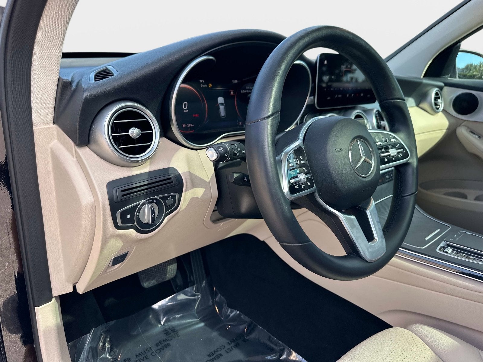 2022 Mercedes-Benz GLC GLC 300