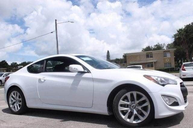 2016 Hyundai Genesis Coupe Base